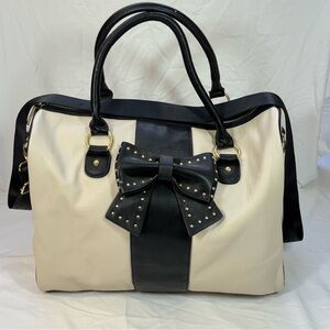 SOLD Betsey Johnson Duffle Weekender Travel Bag Off White w/ Bow Shoulder Strap